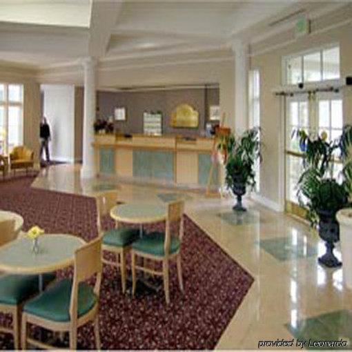 La Quinta By Wyndham Phoenix West Hotel